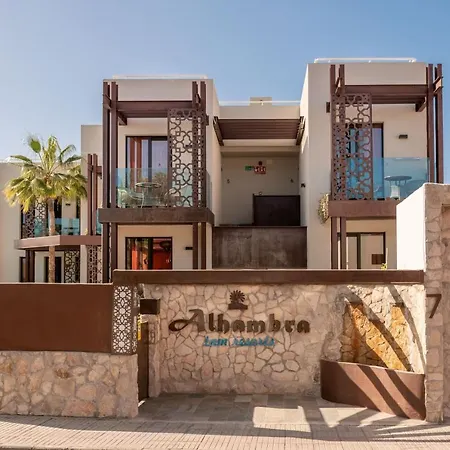Apartahotel Alhambra Boutique Playa del Inglés