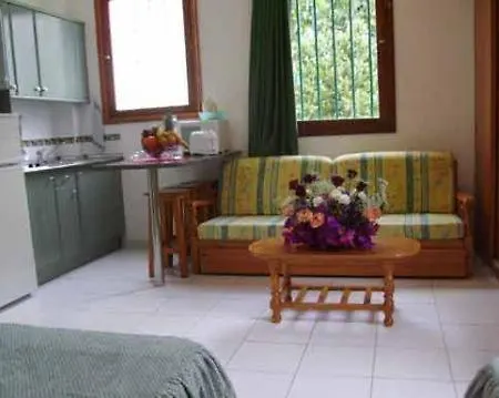 Apartahotel Alhambra Boutique