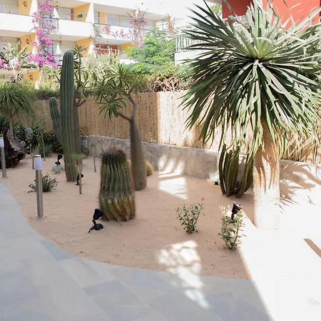 Apartahotel Alhambra Boutique 3*