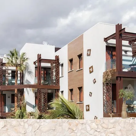 Alhambra Boutique By Pmc Lägenhetshotell 3*